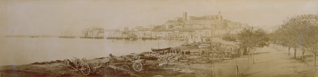Panorama de Cannes e Le Suquet, 1858 (foto sépia)